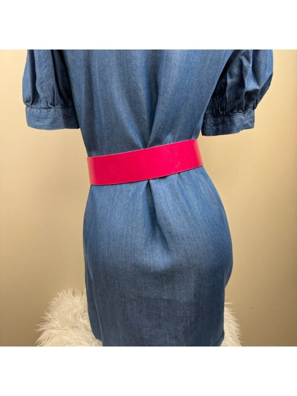 NEW Tara jarmon hot pink thick leather belt small